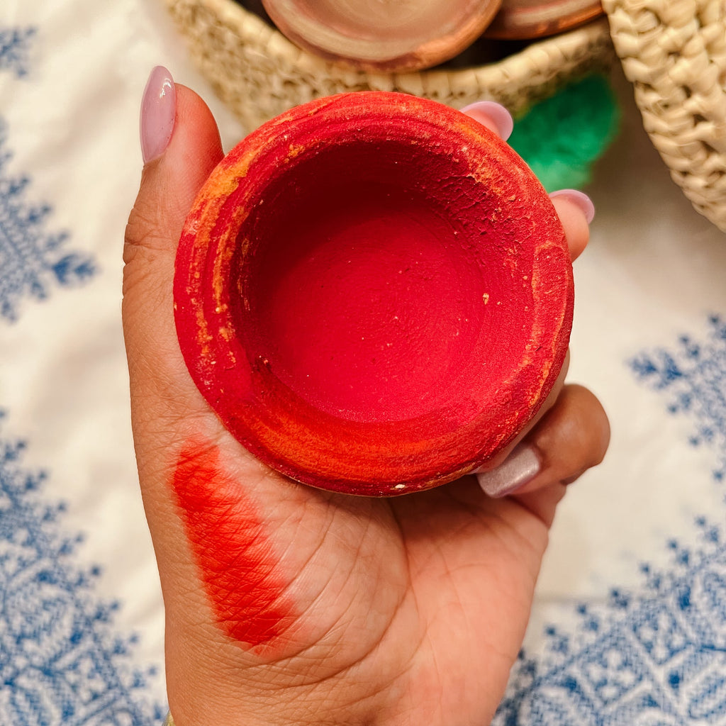 Moroccan Lip Stain vs. Traditional Lipstick